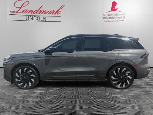 CHROMA CAVIAR DRK GRAY MET 2024 Lincoln Nautilus BLACK LABEL