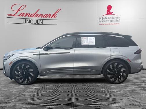 SILVER RADIANCE MET CC 2024 Lincoln Nautilus BLACK LABEL
