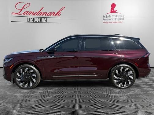 DIAMOND RED MET CC 2024 Lincoln Nautilus BLACK LABEL