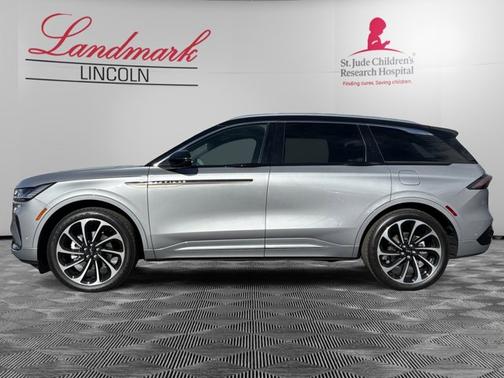 2024 Lincoln Nautilus BLACK LABEL