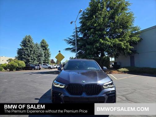 2022 BMW X6 xDrive40i
