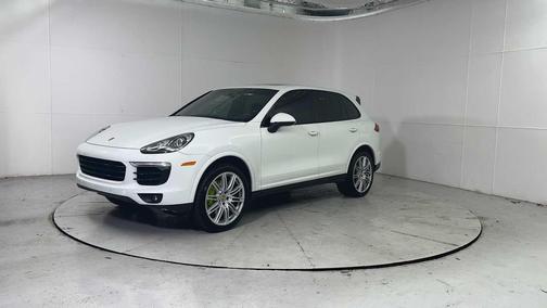2017 Porsche Cayenne Cayenne S E-Hybrid Platinum Edition