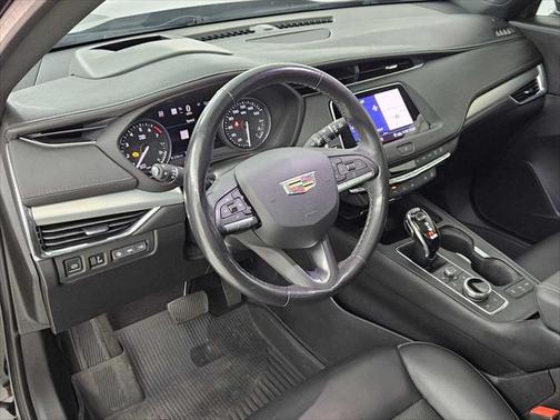 2020 Cadillac XT4 Premium Luxury