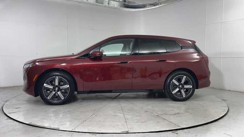 2026 BMW iX xDrive60