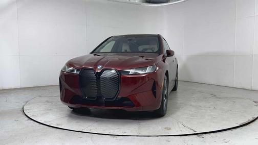 2026 BMW iX xDrive60