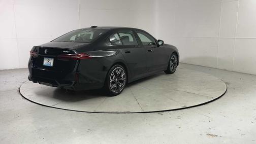 Black Sapphire Metallic 2026 BMW 530 xDrive