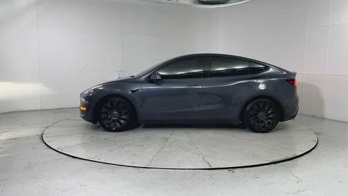 2022 Tesla Model Y Performance Dual Motor All-Wheel Drive
