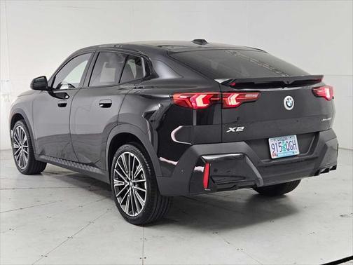 2025 BMW X2 xDrive28i