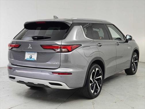 2023 Mitsubishi Outlander PHEV SEL