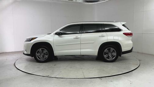 Blizzard Pearl 2017 Toyota Highlander Limited Platinum