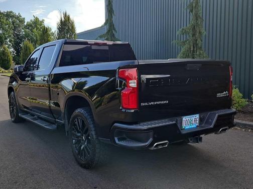 2022 Chevrolet Silverado 1500 High Country
