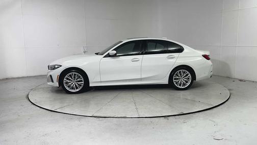 2023 BMW 330 xDrive