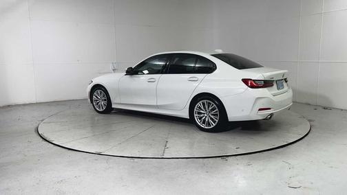 2023 BMW 330 xDrive