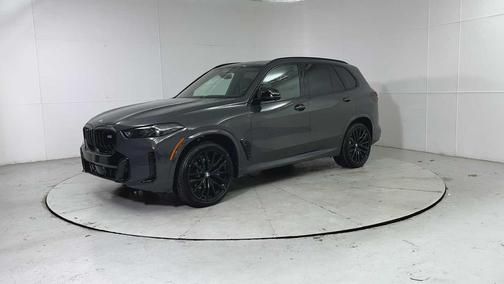 2026 BMW X5 M60i