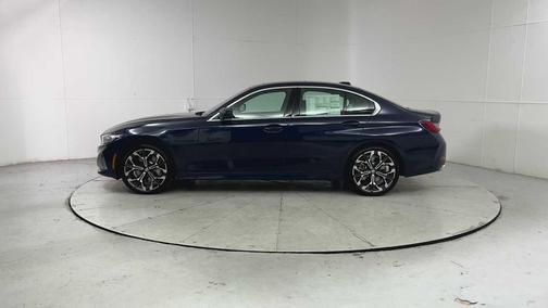 2026 BMW 330 xDrive NA