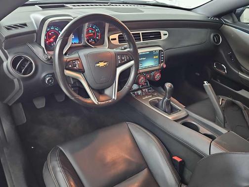 2015 Chevrolet Camaro 2LT