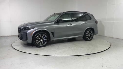 2026 BMW X5 M60i