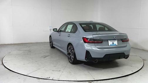 2025 BMW 330 i xDrive