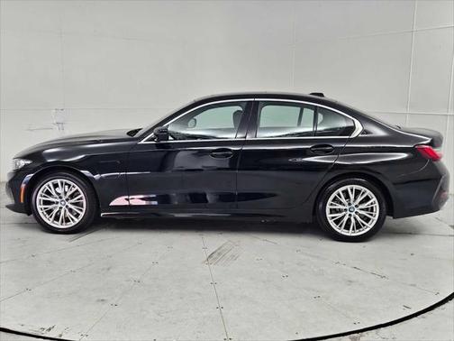 2024 BMW 330e Base