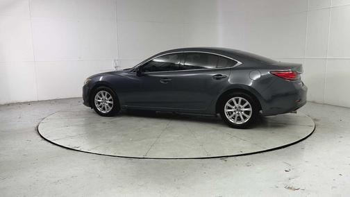 2016 Mazda Mazda6 i Sport