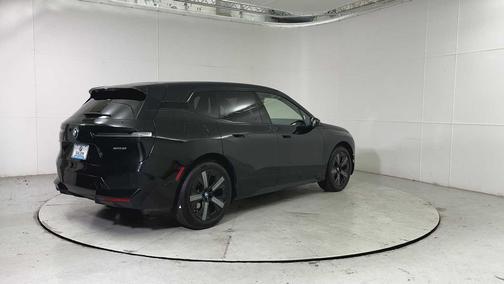 2023 BMW iX xDrive50
