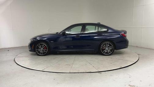 Tanzanite Blue II Metallic 2023 BMW 330e xDrive
