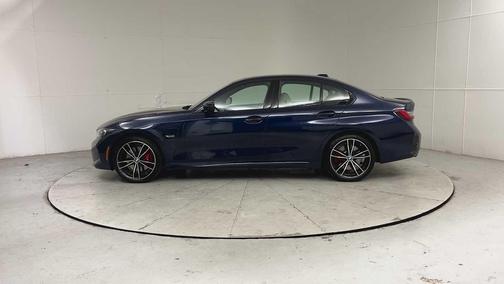 Tanzanite Blue II Metallic 2023 BMW 330e xDrive