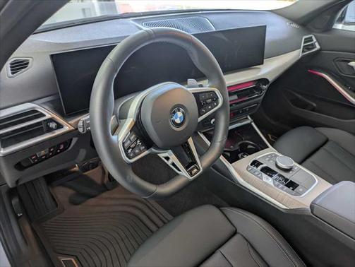 2025 BMW 330 i xDrive