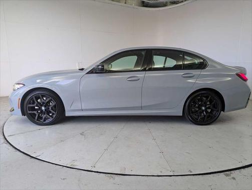 2025 BMW 330 i xDrive