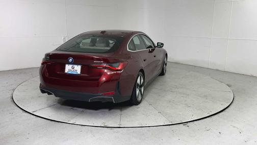 Aventurin Red Metallic 2023 BMW i4 Gran Coupe eDrive35