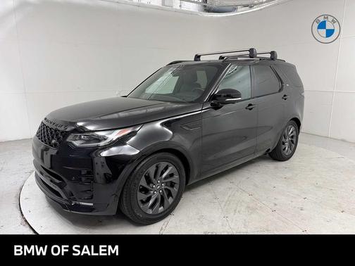 Santorini Black Metallic 2023 Land Rover Discovery P360 S R-Dynamic