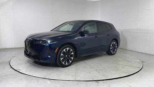 2026 BMW iX xDrive60