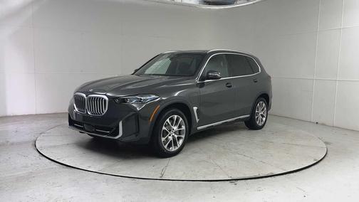Dravit Grey Metallic 2026 BMW X5 PHEV xDrive50e