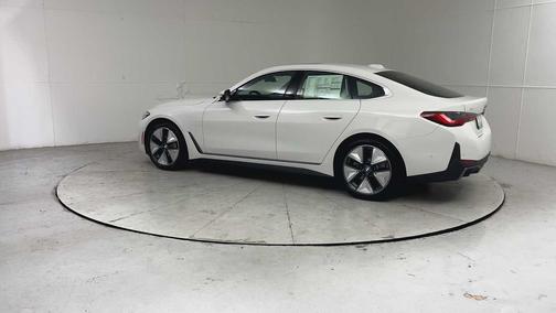 Alpine White 2026 BMW i4 Gran Coupe xDrive40