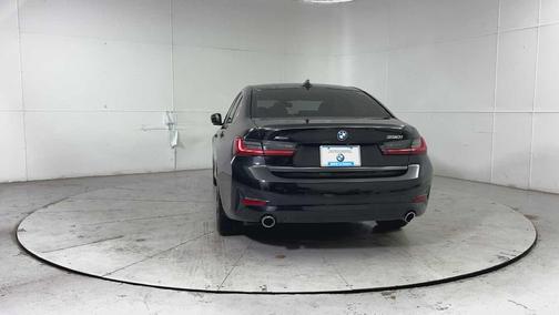 2022 BMW 330 xDrive