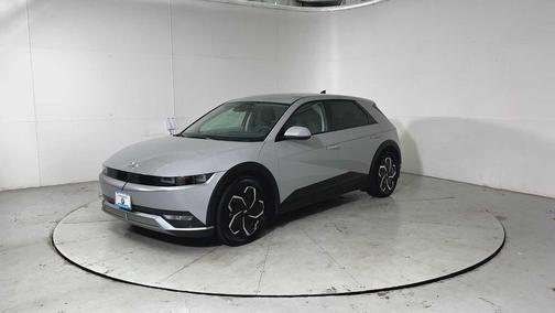 2023 Hyundai IONIQ 5 SE