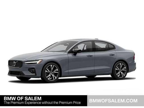 2024 Volvo S60 B5 Core Dark Theme