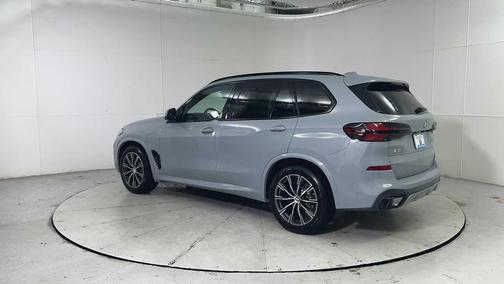 2026 BMW X5 PHEV xDrive50e