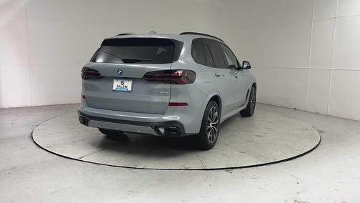 Brooklyn Grey Metallic 2026 BMW X5 PHEV xDrive50e