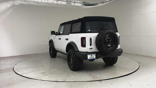 OXFORD WHITE 2022 Ford Bronco Black Diamond