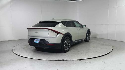 2024 Kia EV6 Light Long Range