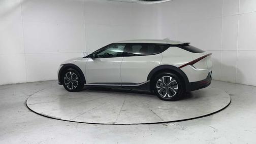 2024 Kia EV6 Light Long Range