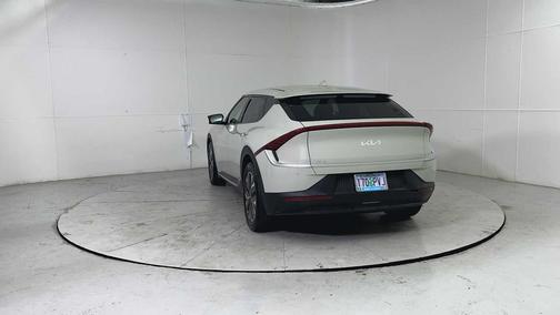 2024 Kia EV6 Light Long Range