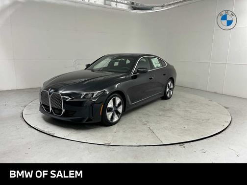 Black Sapphire Metallic 2026 BMW i4 Gran Coupe xDrive40