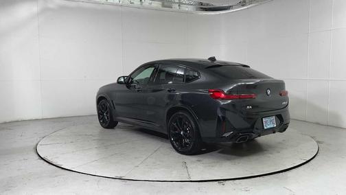 2024 BMW X4 M40i
