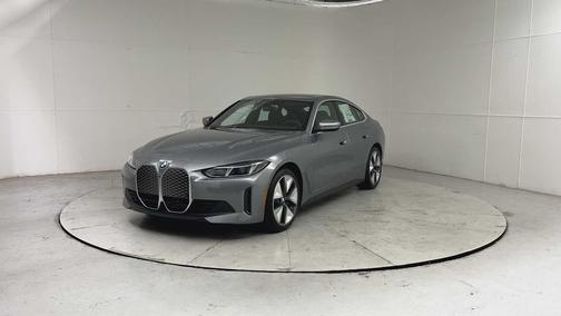 Skyscraper Grey Metallic 2026 BMW i4 Gran Coupe xDrive40