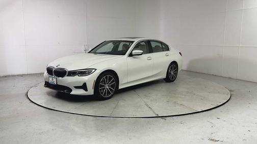 2019 BMW 330 330i