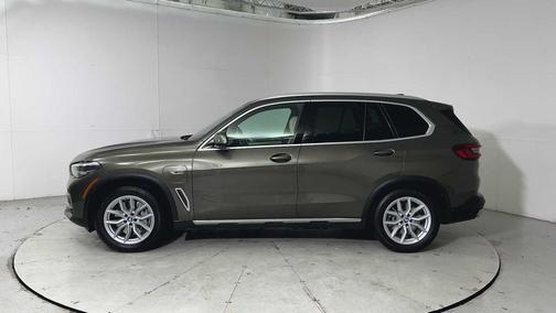 2022 BMW X5 PHEV xDrive45e