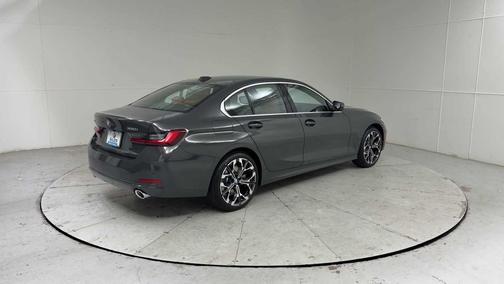 Dravit Grey Metallic 2026 BMW 330 xDrive