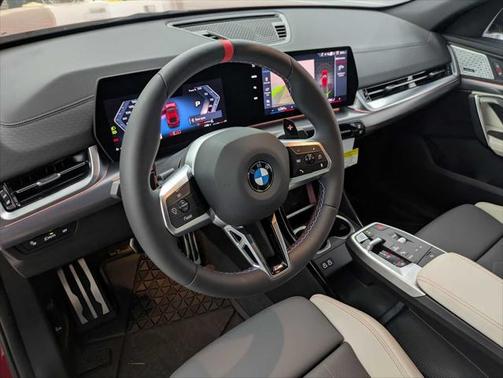 2025 BMW X2 M35i